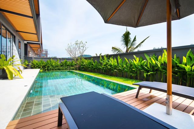 LINE_ALBUM_Long one type A_250331_4.jpg